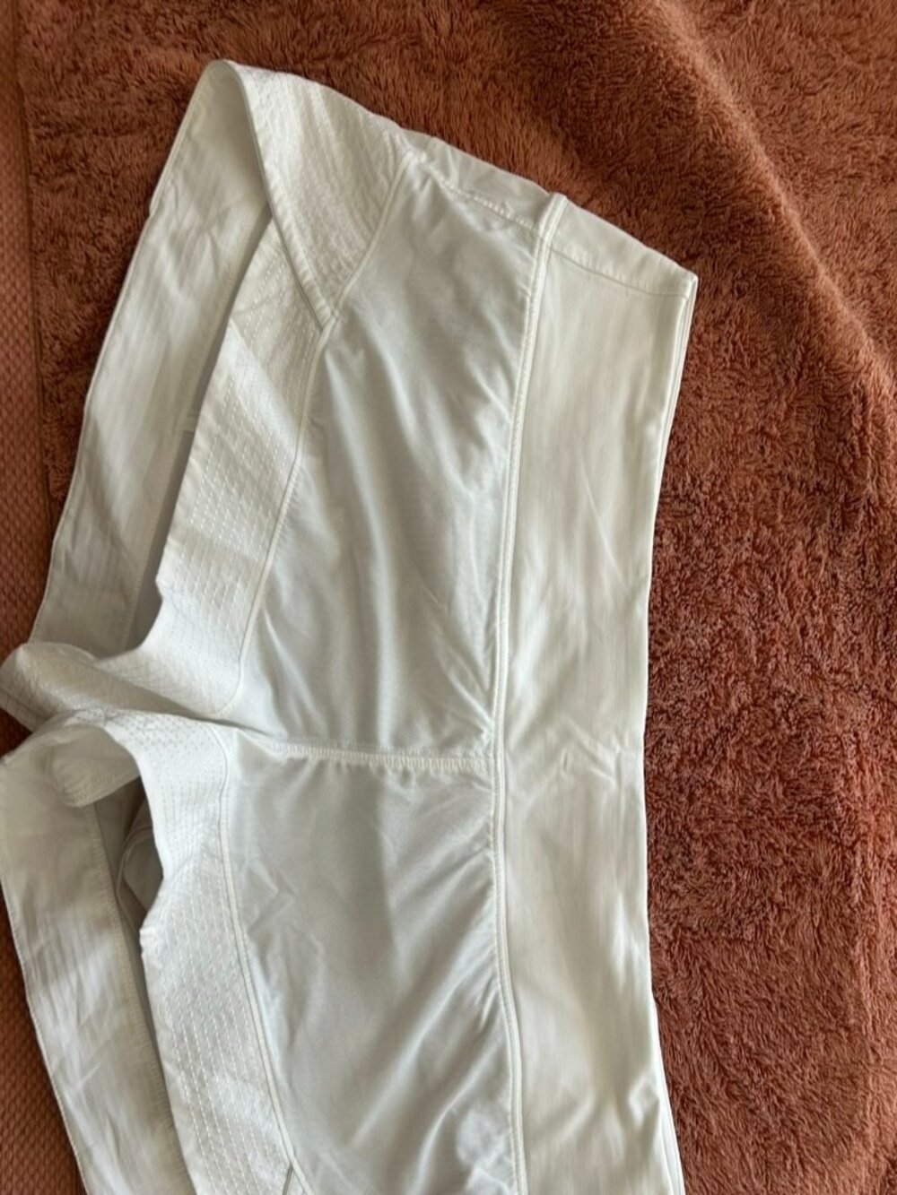 Lululemon Shorts 2.5"
